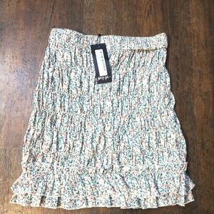 Woman's Nasty Gal skirt size 4